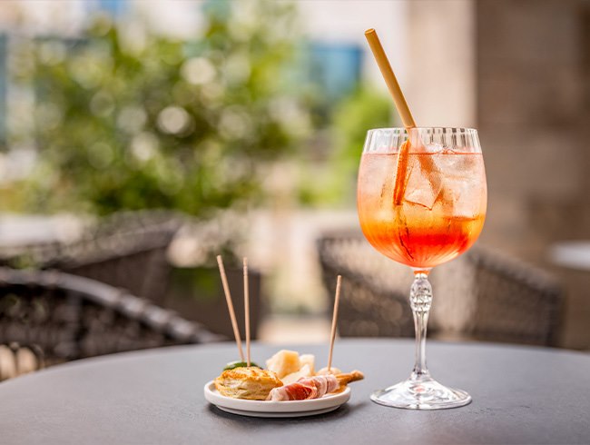 Aperitivo Happy Hour at Assoluto Deli