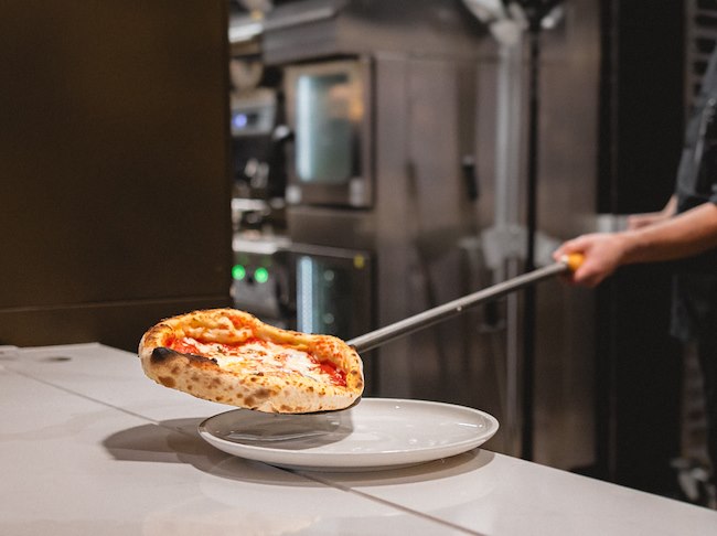 PIZZA KOCHKURS PIZZA BACKEN LERNEN MÜNCHEN